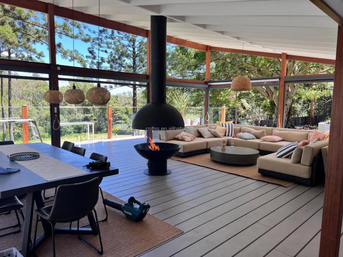 Chemin de chauffage Table ronde en acier au carbone de style européen Meubles de luxe de haute qualité Noir Art en verre moderne rotatif 10